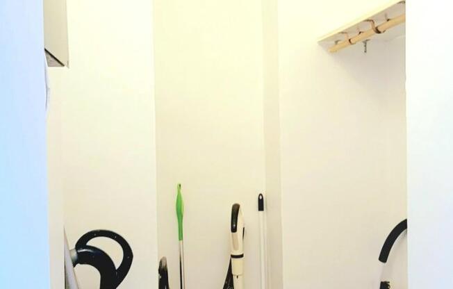 Studio, 1 bath, $2,495, Unit 10M