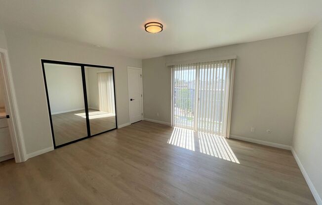 2 beds, 2.5 baths, $2,750, Unit 207