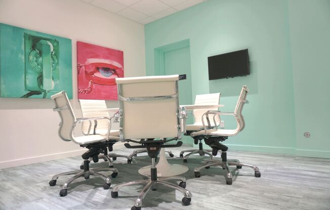 Studio, 1 bath, 330 sqft, $1,789, Unit 201