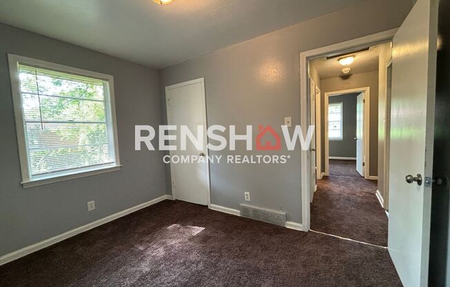 3 beds, 1.5 baths, $1,175