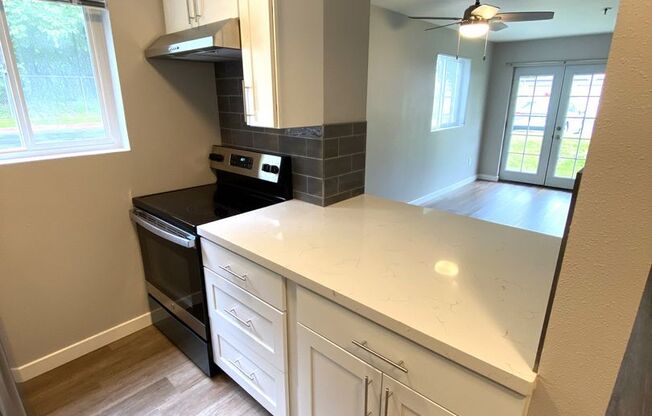 1 bed, 1 bath, 591 sqft, $1,550, Unit B-101