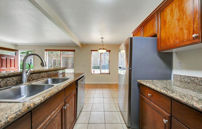 2 beds, 1 bath, $2,095, Unit # 47