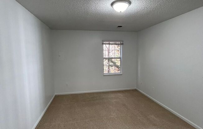 1 bed, 1 bath, 600 sqft, $942, Unit 190108F