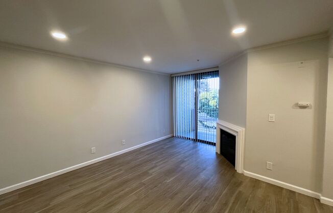 1 bed, 1 bath, 850 sqft, $2,398, Unit 308