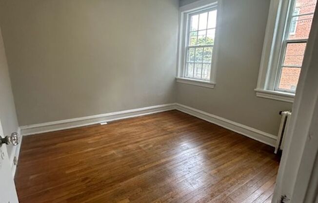 1 bed, 1 bath, 750 sqft, $1,299, Unit 217-3