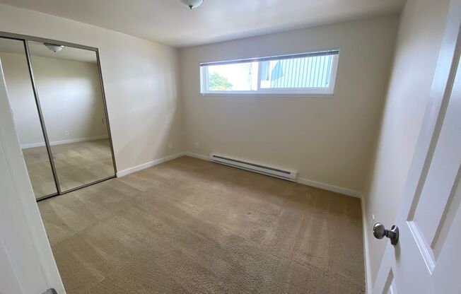 2 beds, 1 bath, 675 sqft, $2,595, Unit 402