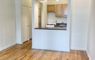 97 LEXINGTON AVE