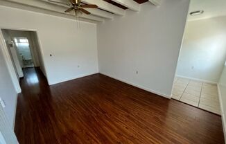 2 beds, 1 bath, $2,425, Unit 08