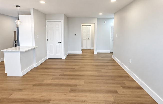 1 bed, 1 bath, $1,625, Unit 310