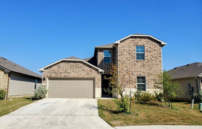 4 BR / 3 BA - 2175 SF in Seguin - Arroyo Ranch!!!
