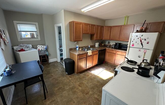 2319 Chickasaw