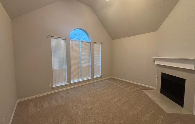 Beautiful & Spacious 3 Bed, 2.5 Bath Home – Available Now!