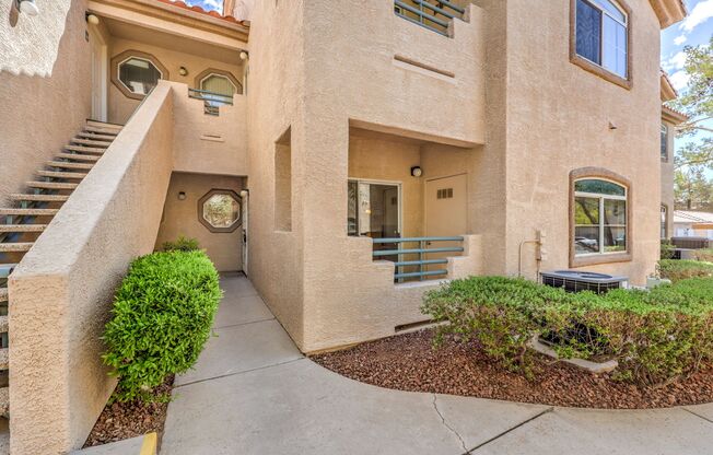 1 bed, 1 bath, $1,260, Unit # 1038