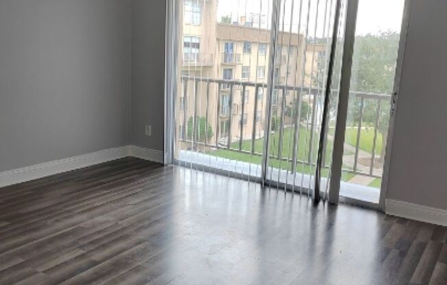 Welcome to Tampa Racquet Club – Where Comfort Meets Convenience!