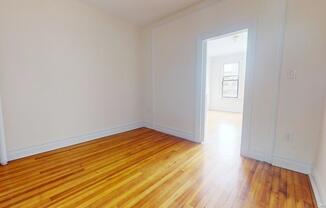 3 beds, 1 bath, $3,800, Unit 2