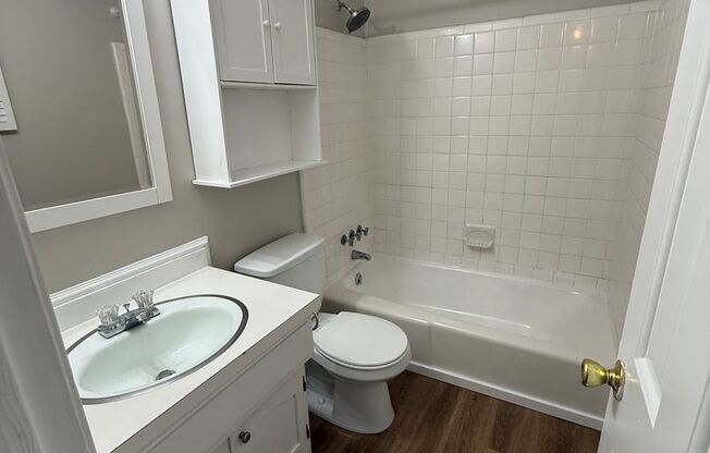 Beautifully updated 3‑bedroom townhome in the heart of South Charlotte.