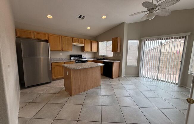 Beautiful Three Bedroom Home Available in Southern Highlands