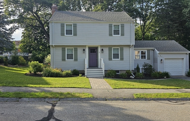 3 HIAWATHA RD