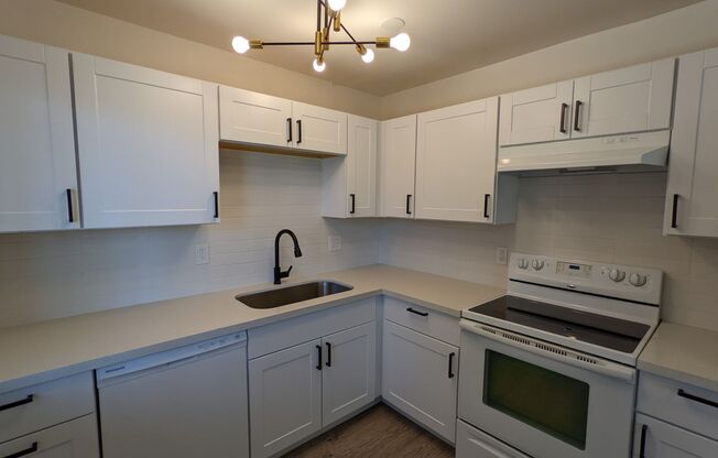 2 beds, 1.5 baths, 900 sqft, $1,250, Unit 25