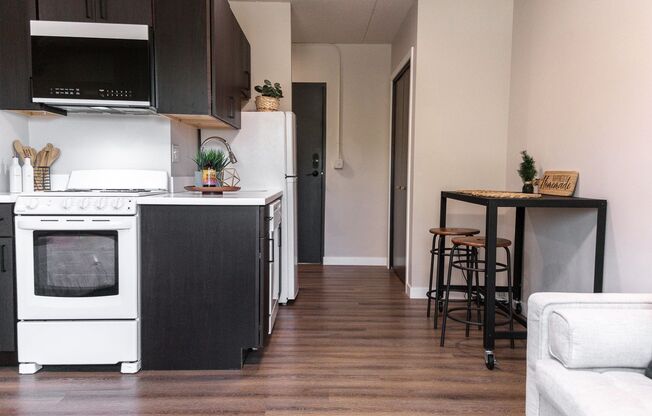 Studio, 1 bath, 462 sqft, $1,149