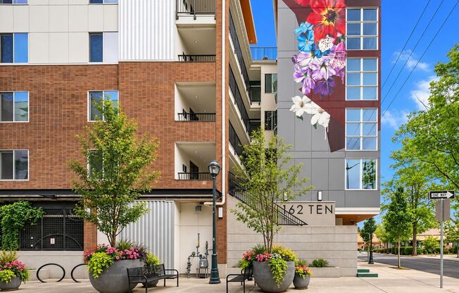 Studio, 1 bath, 186 sqft, $1,115, Unit 211