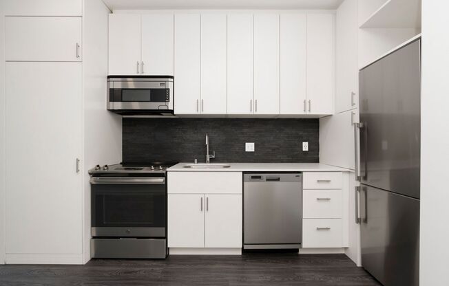 1 bed, 1 bath, 529 sqft, $1,895, Unit 608