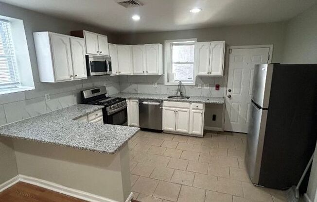52nd Street Apartments