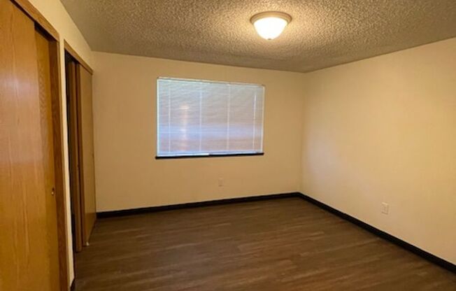 2 beds, 2 baths, 1,027 sqft, $1,495, Unit 87