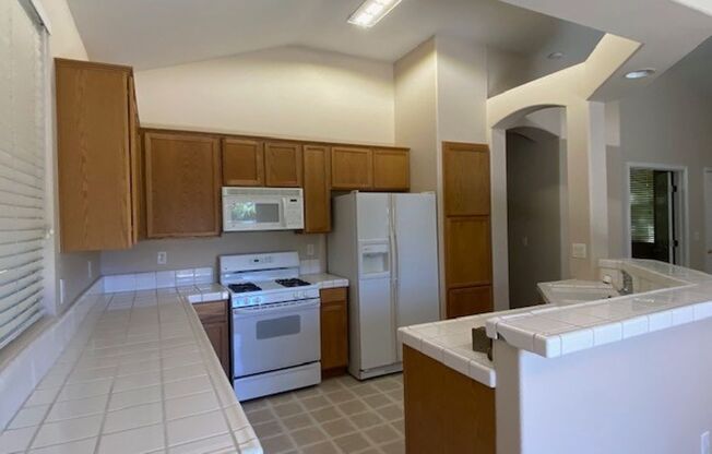 2 beds, 2 baths, $2,350