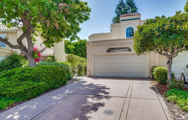 Beautiful and spacious 3 bedroom 2.5 bath Townhouse in Mountain View, CA 94040