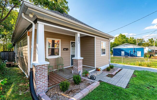 Darling 3 Bed 1 Bath Home