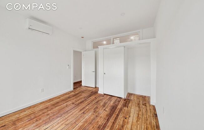 162 E 32 ST