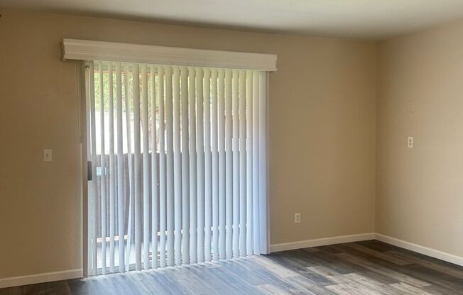 2 beds, 2 baths, $1,350