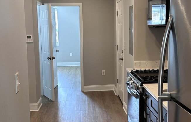 317 DECATUR ST NW