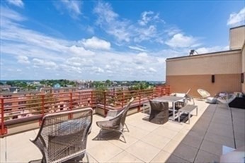 2 beds, 1 bath, 875 sqft, $3,800, Unit 501