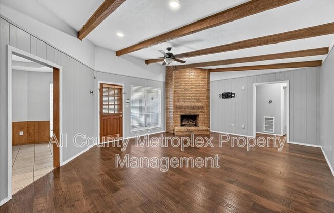 1503 NORTHRIDGE DR