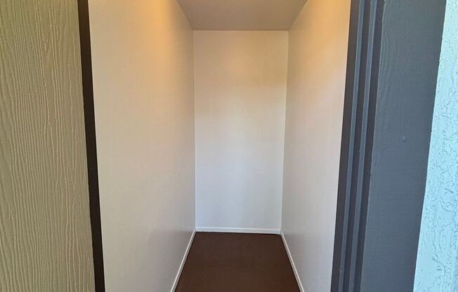 1 bed, 1 bath, 750 sqft, $2,205, Unit 1802