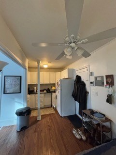1 bed, 1 bath, 350 sqft, $2,715, Unit #24