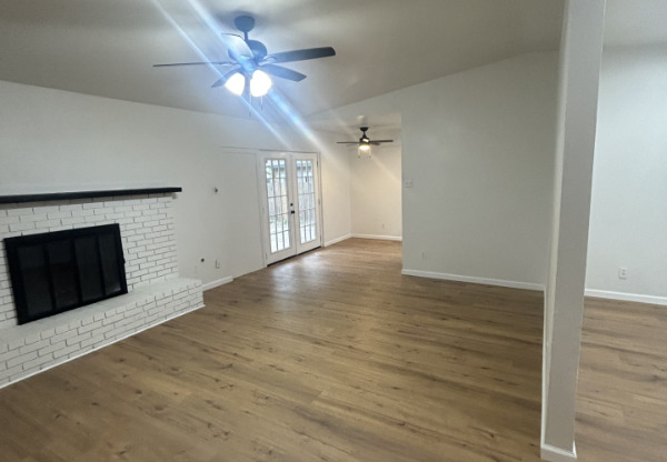 713 SILVERSTONE DR