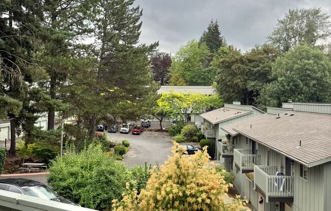 2 beds, 1 bath, 840 sqft, $1,695, Unit D03