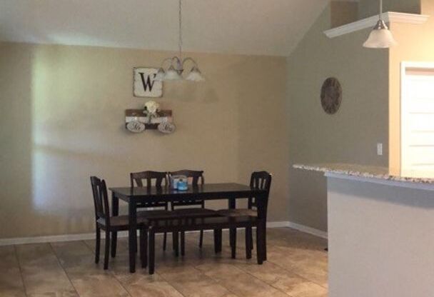 3 beds, 2 baths, $1,795