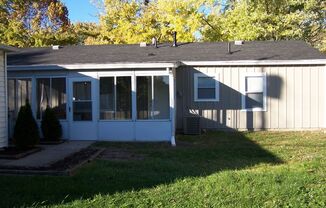 3 beds, 1 bath, $1,595