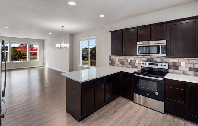 Rainier View Court Townhomes