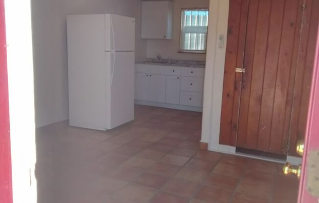 Welcome to Adobe Manor in Albuquerque, NM!