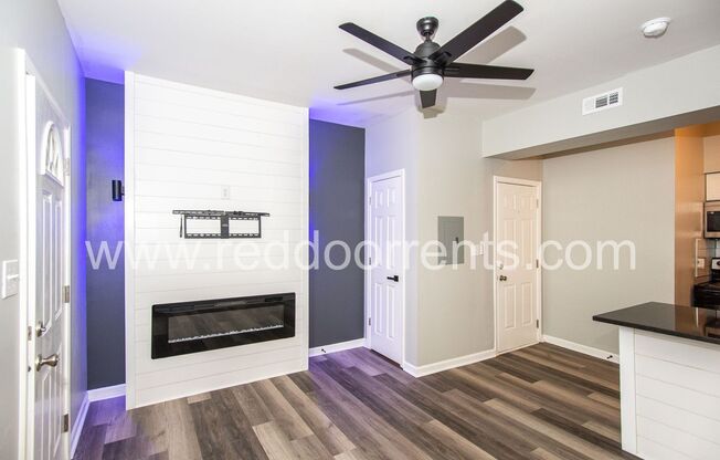 1 bed, 1 bath, 480 sqft, $950, Unit Unit 8