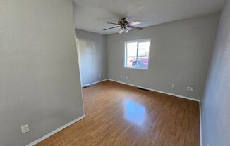 3 beds, 2 baths, $1,650