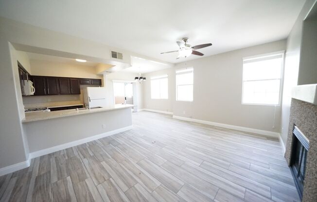 3 beds, 2 baths, $1,740, Unit Parcel #: 138-28-513-111