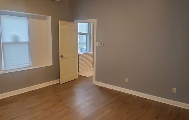 1 bed, 1 bath, 1,062 sqft, $850, Unit 1st Floor