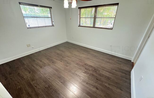 5710 SW 55th Street