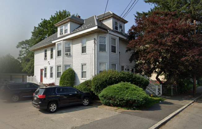8-10 Howard St